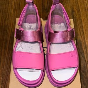 Ugg golden glow women 7 sandals with box